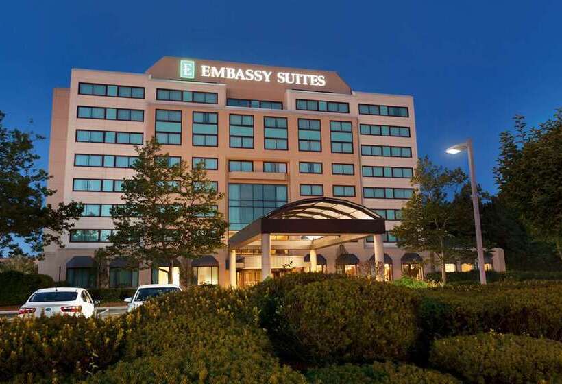 בית מלון כפרי Embassy Suites By Hilton Boston Waltham