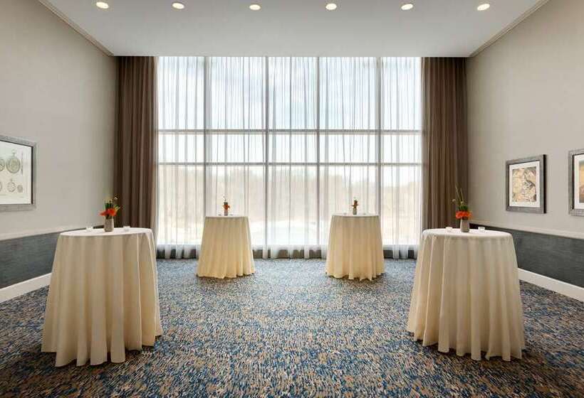 בית מלון כפרי Embassy Suites By Hilton Boston Waltham
