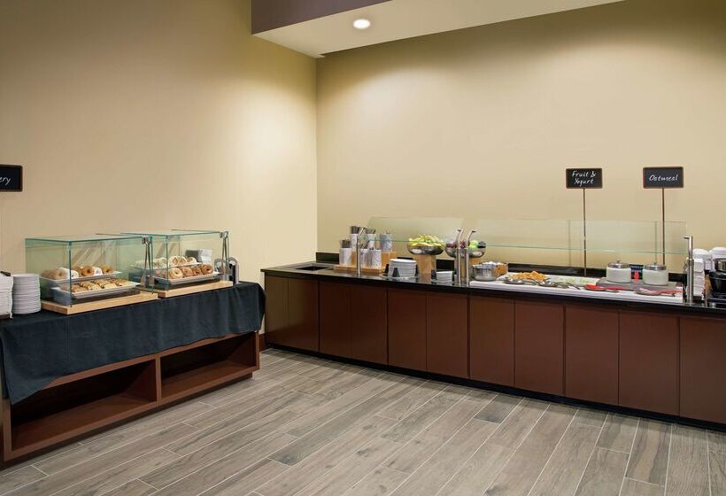 בית מלון כפרי Embassy Suites By Hilton Detroit Troy Auburn Hills