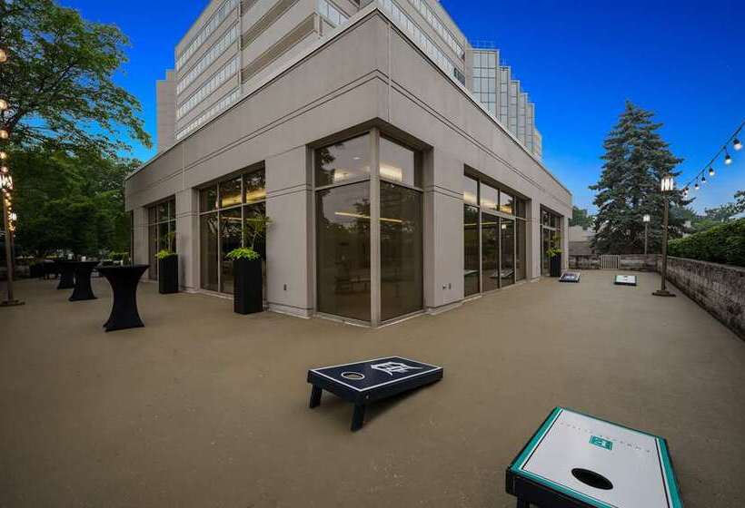 בית מלון כפרי Embassy Suites By Hilton Detroit Troy Auburn Hills