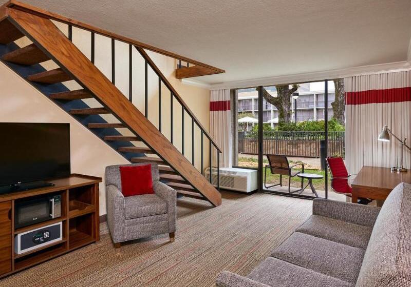 هتل Four Points By Sheraton Little Rock Midtown