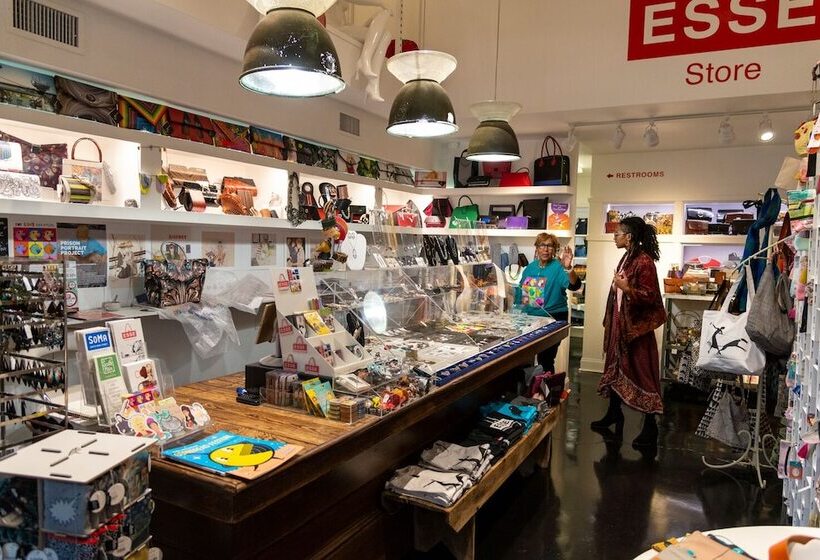 هتل Four Points By Sheraton Little Rock Midtown