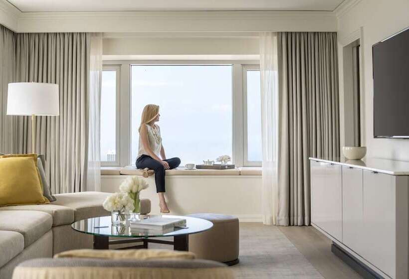 هتل Four Seasons  Chicago