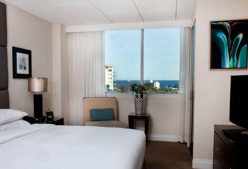 هتل Galleryone Doubletree Hilton Gc Turtle Cove