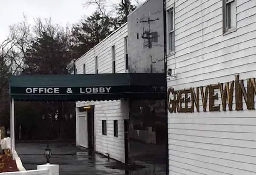 בית מלון כפרי Greenview Inn Riverhead