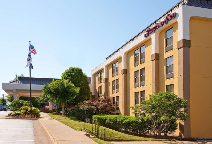 هتل Hampton Inn Alexandria/pentagon South