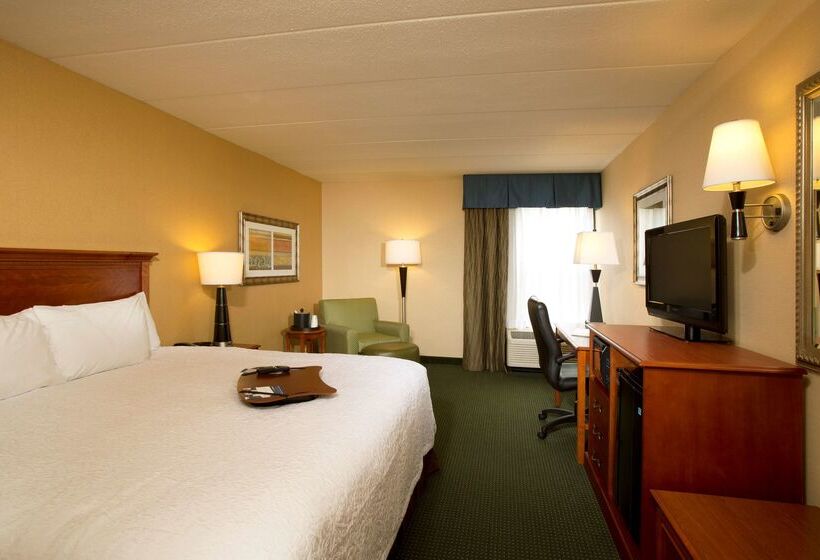 هتل Hampton Inn Alexandria/pentagon South