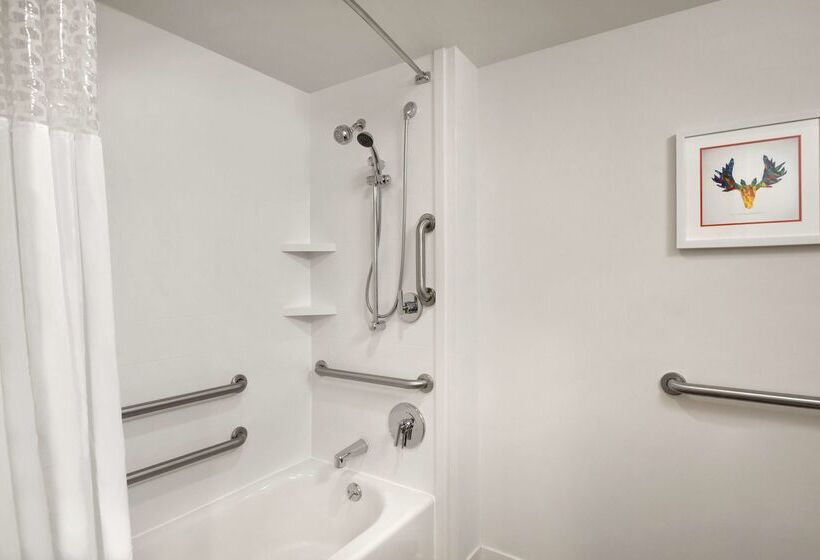 هتل Hampton Inn Atlantabuckhead