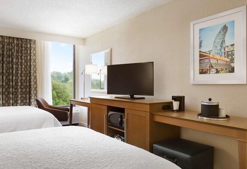 هتل Hampton Inn Atlantabuckhead