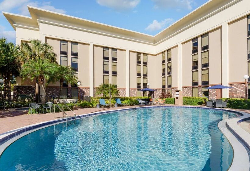 هتل Hampton Inn Ft. Lauderdalecypress Creek