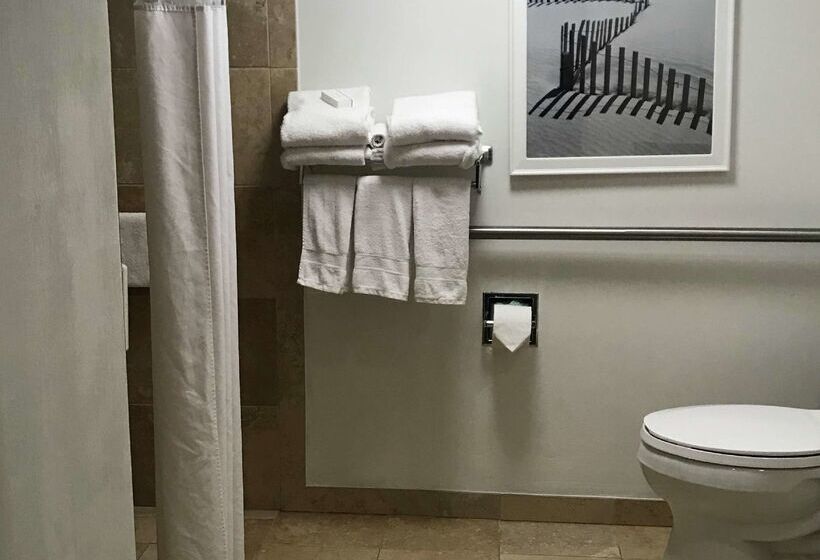 هتل Hampton Inn San Diegokearny Mesa