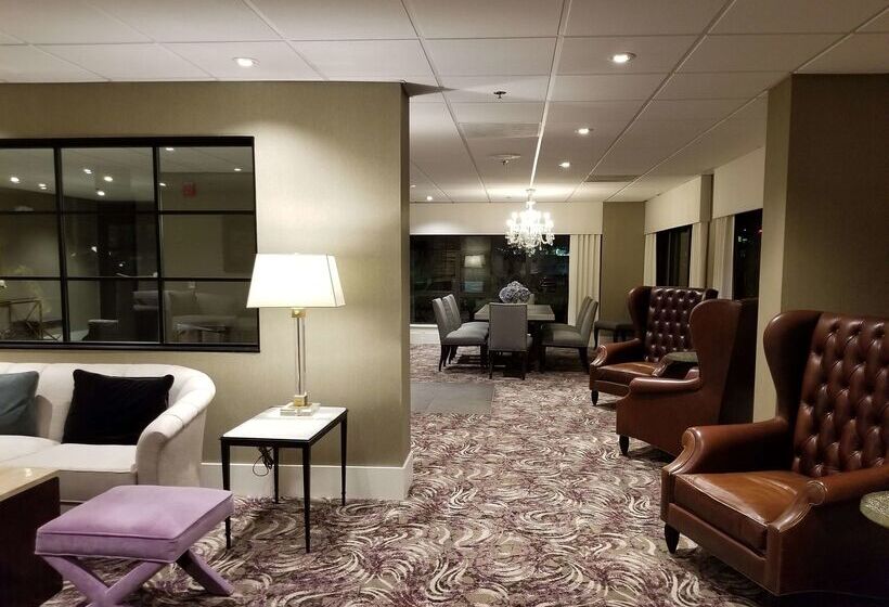 هتل Hampton Inn San Diegokearny Mesa