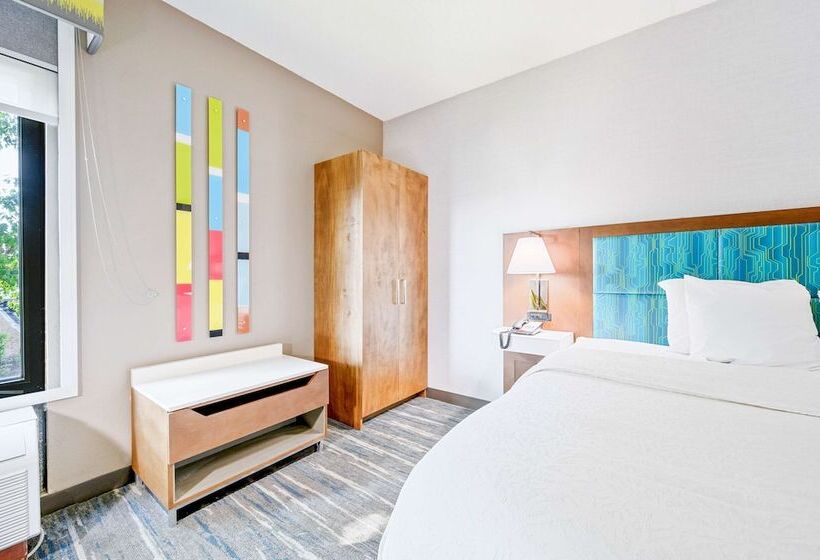 בית מלון כפרי Hampton Inn St. Louis/westport