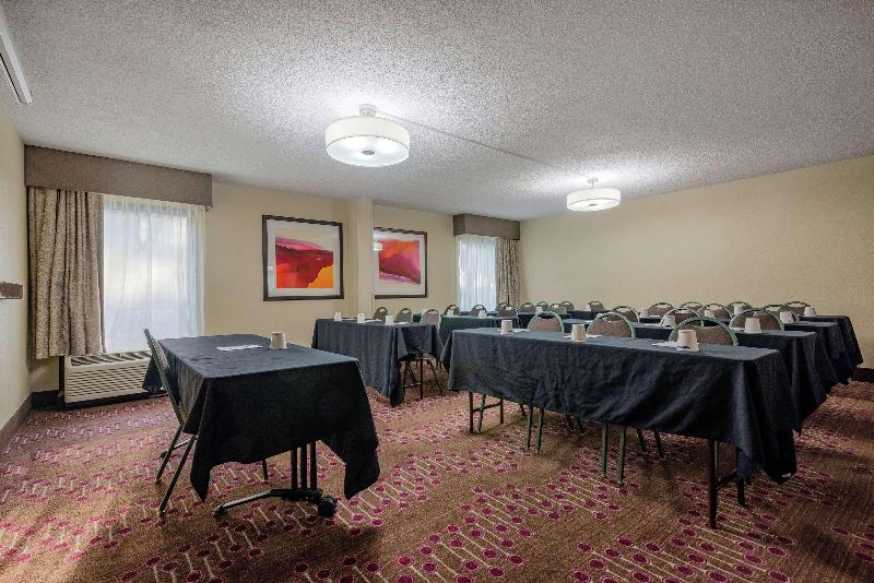فندق Hampton Inn Tampainternational Airport/westshore