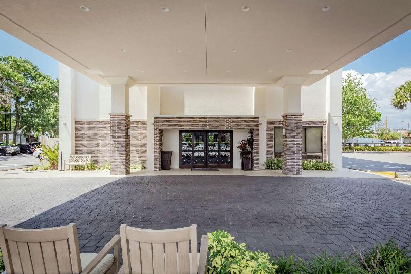 فندق Hampton Inn Tampainternational Airport/westshore