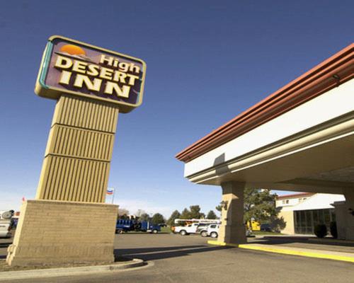 هتل High Desert Inn