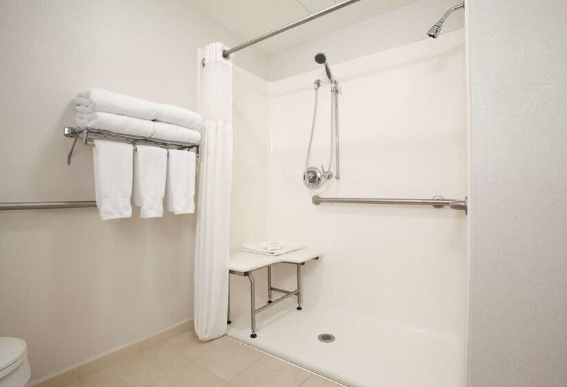 هتل Hilton Boston/dedham