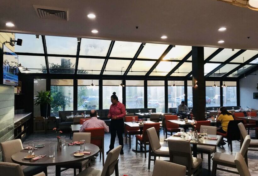 فندق Hilton Chicago/oak Lawn