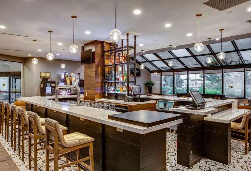 فندق Hilton Chicago/oak Lawn