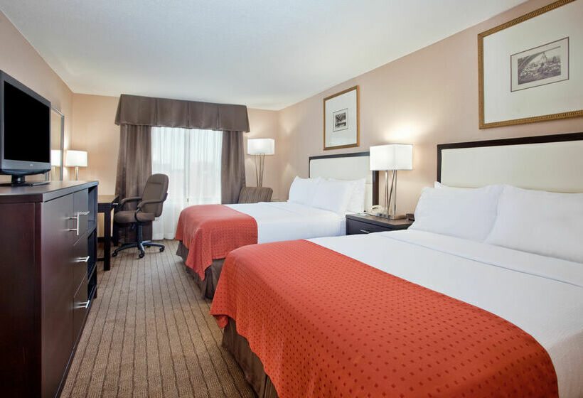 בית מלון כפרי Holiday Inn Country Club Plaza