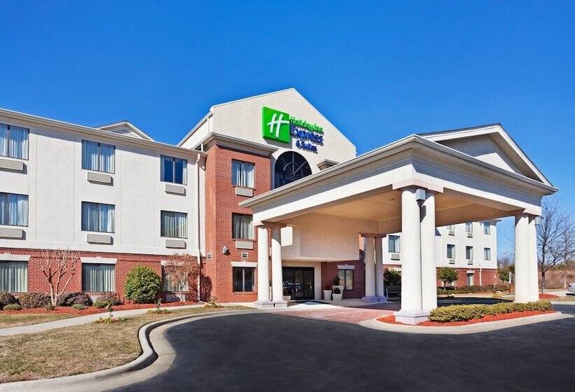 호텔 Holiday Inn Express & Suites Reidsville, An Ihg