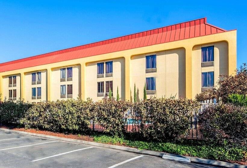 فندق La Quinta By Wyndham Oakland Airport Coliseum