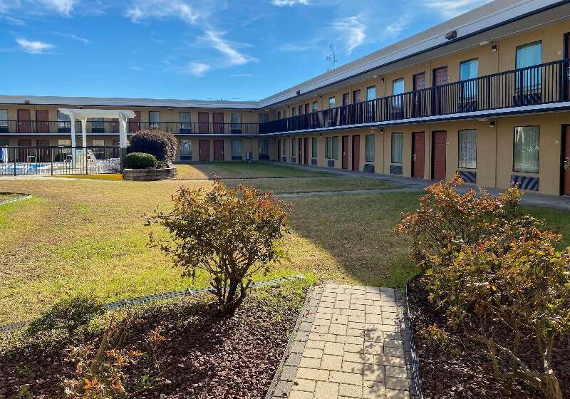 ホテル Quality Inn Elizabeth City Near University