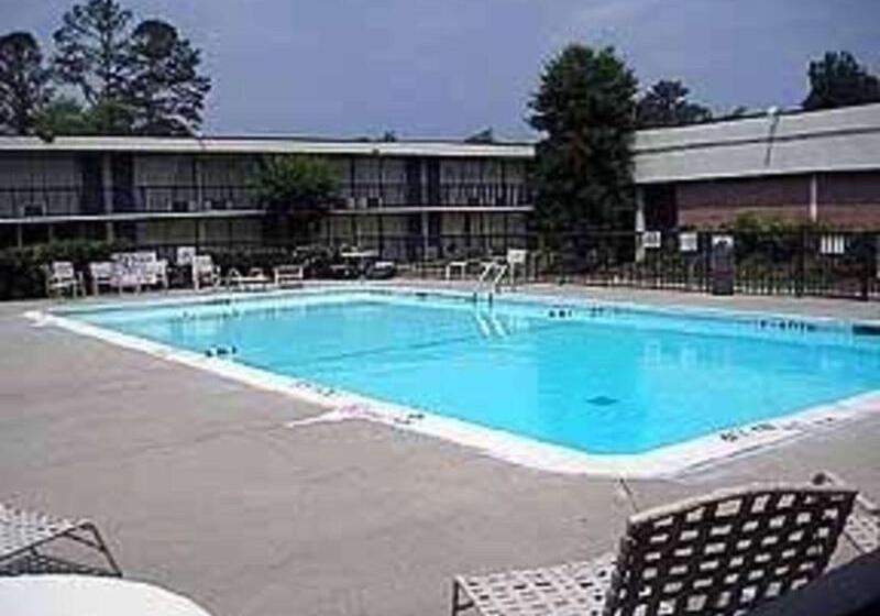 ホテル Quality Inn Elizabeth City Near University