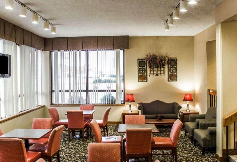 호텔 Quality Inn Roanoke Near Lake Gaston