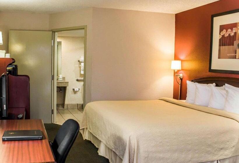 호텔 Quality Inn Roanoke Near Lake Gaston