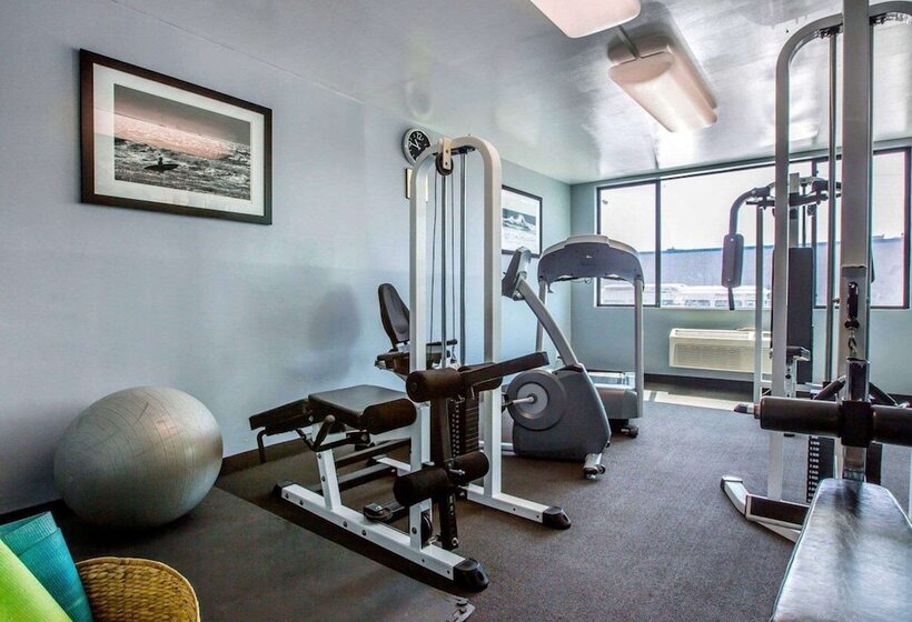 فندق Quality Inn & Suites Montebello   Los Angeles