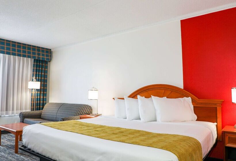 فندق Ramada By Wyndham Cumberland Downtown