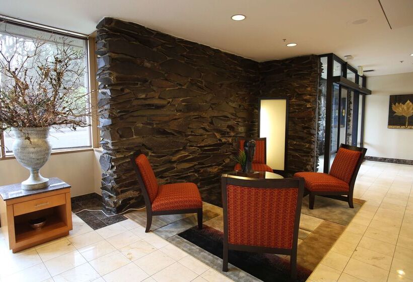 בית מלון כפרי Red Lion Inn & Suites Olympia, Governor