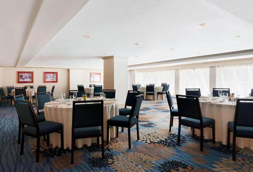 هتل The Westin Great Southern Columbus