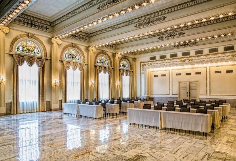 هتل The Westin Great Southern Columbus