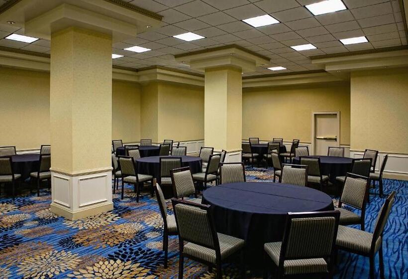 هتل The Westin Great Southern Columbus