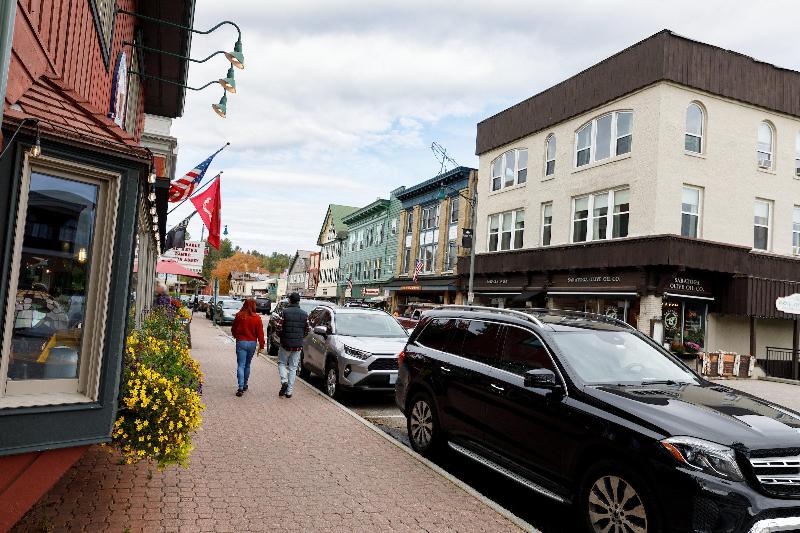 منتجع Crowne Plaza Lake Placid, An Ihg