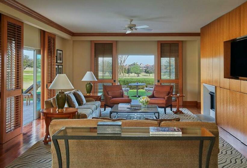 استراحتگاه The Ritz Carlton Dallas, Las Colinas