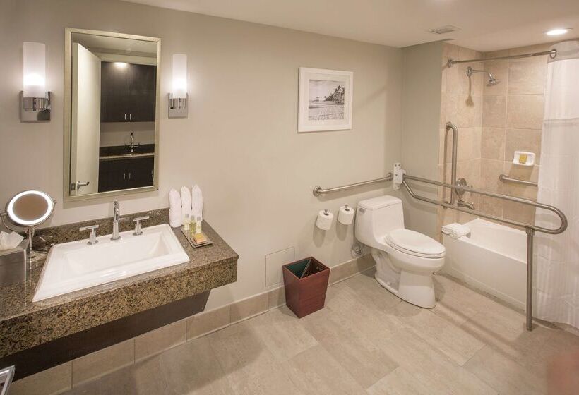 Doubletree Resort By Hilton Hollywood Beach