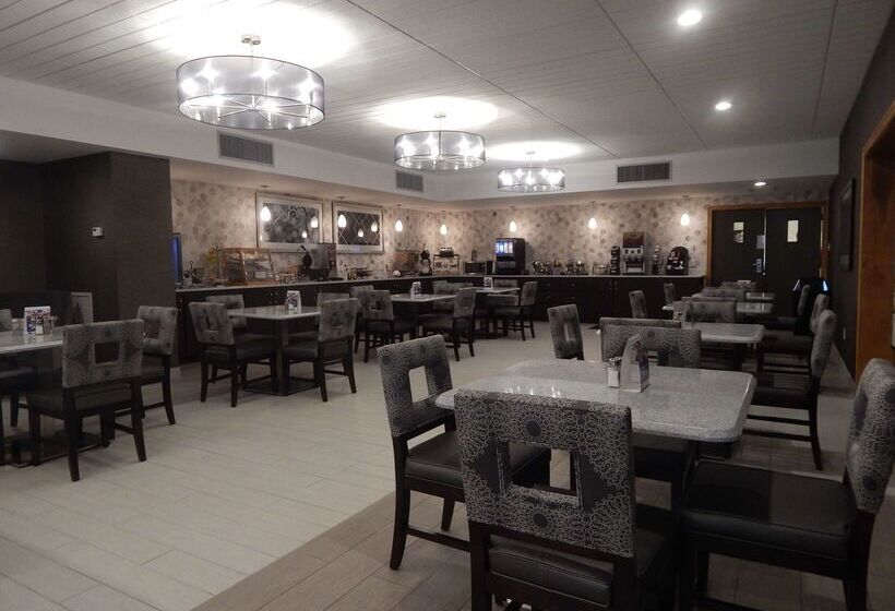 בית מלון כפרי Best Western Plus Bradford Inn