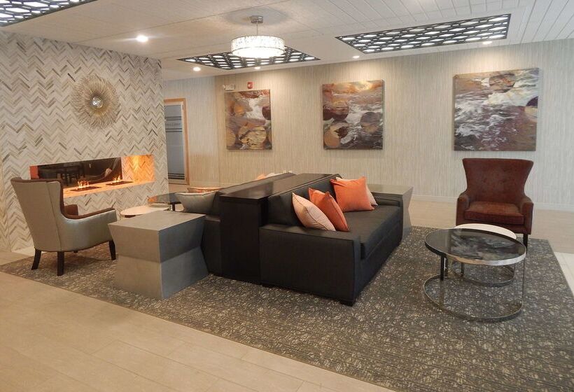 בית מלון כפרי Best Western Plus Bradford Inn