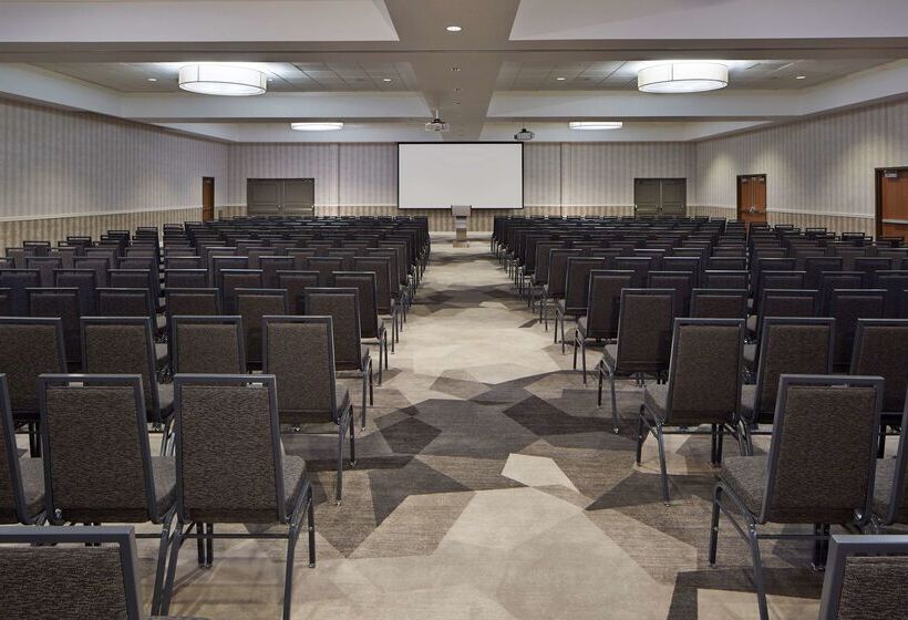 هتل Doubletree By Hilton Atlanta Perimeter Dunwoody