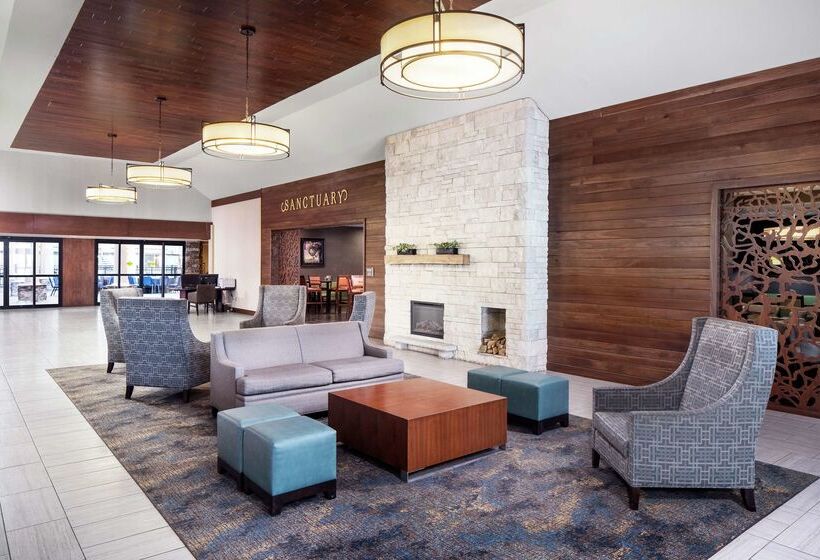 호텔 Wyndham Garden Westlake
