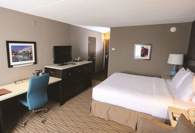 호텔 Wyndham Garden Westlake
