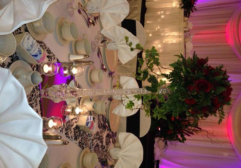 هتل Doubletree By Hilton Rochester