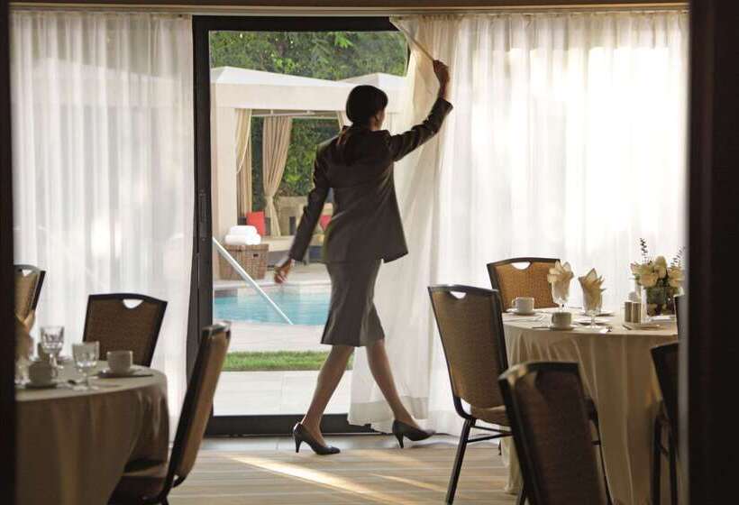 فندق Doubletree By Hilton Monrovia   Pasadena Area