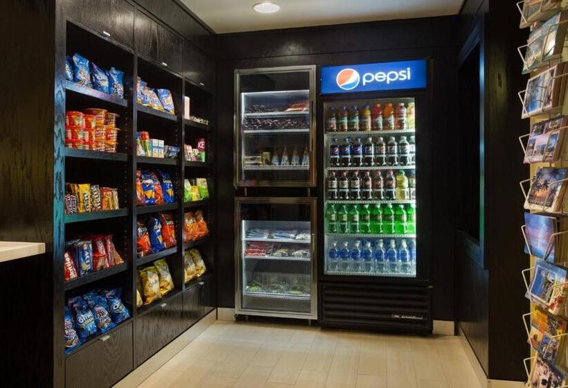 فندق Fairfield Inn & Suites By Marriott Key West