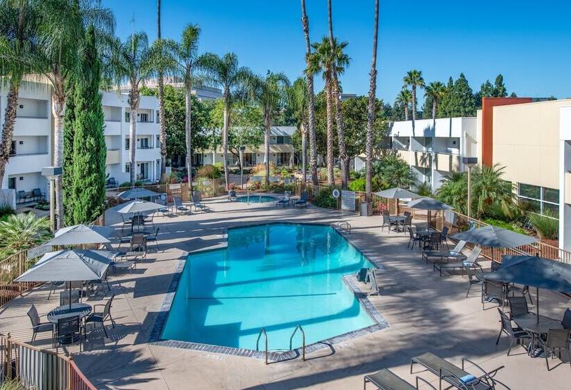 בית מלון כפרי Fairfield Inn And Suites By Marriott San Jose Airport