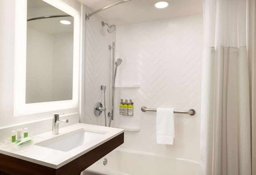 هتل Doubletree By Hilton Fort Worth South