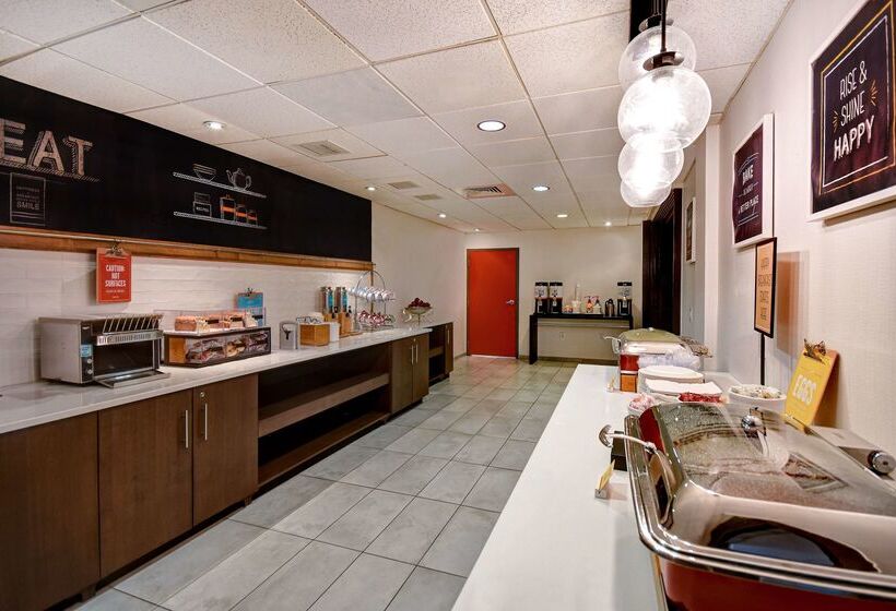 هتل Hampton Inn & Suites Alexandria Old Town Area South